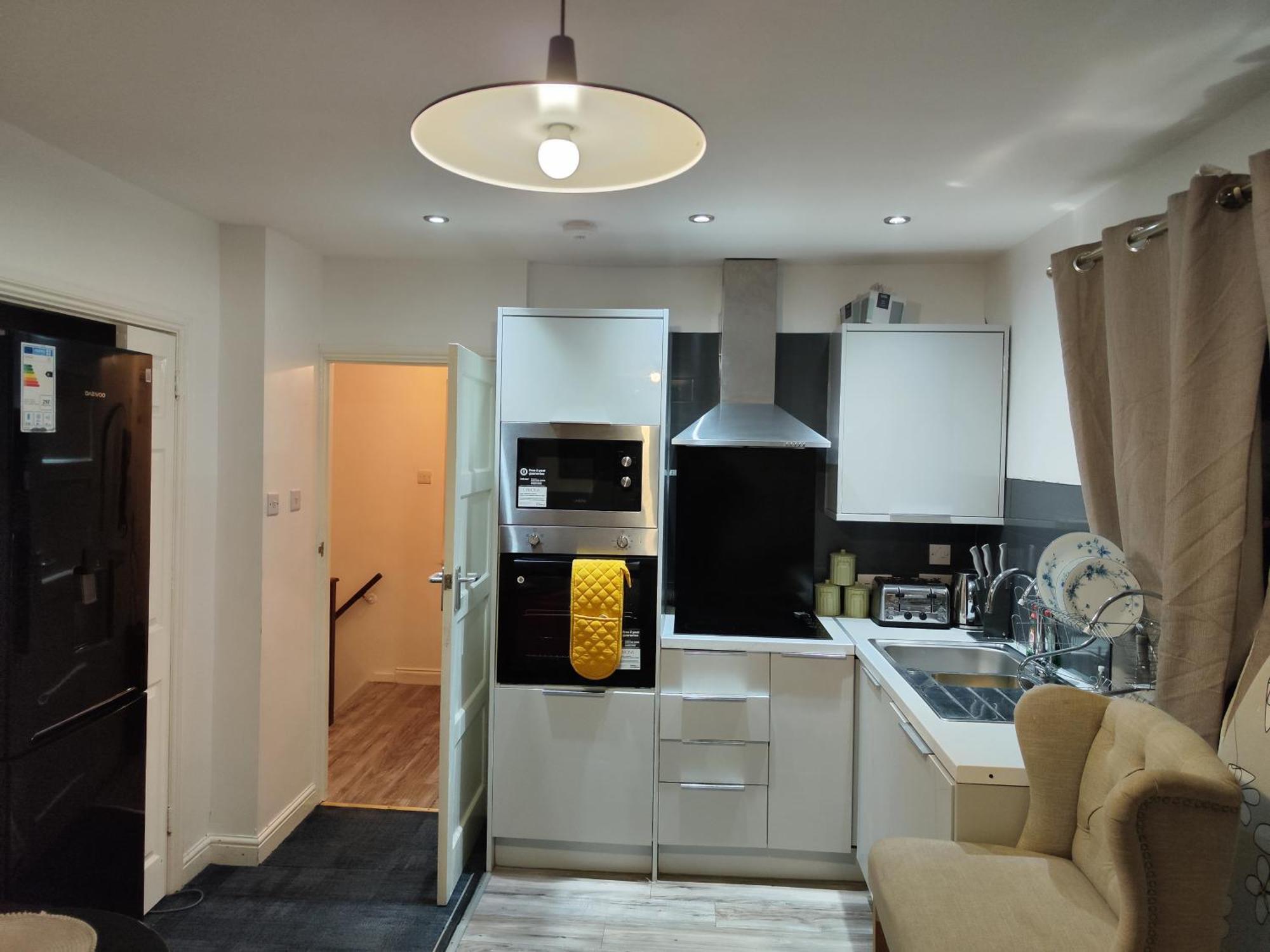 Garden Of Peace Apartment Erith ภายนอก รูปภาพ